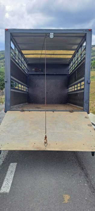 Vand camioneta Lt 46