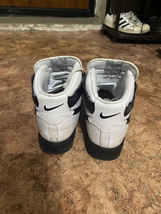 Обувь крассовки.б.у