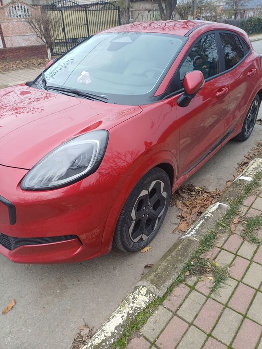 Set anvelope  Continental 215 50 R18. Set anvelope de vară  rulate  doar 450 km .