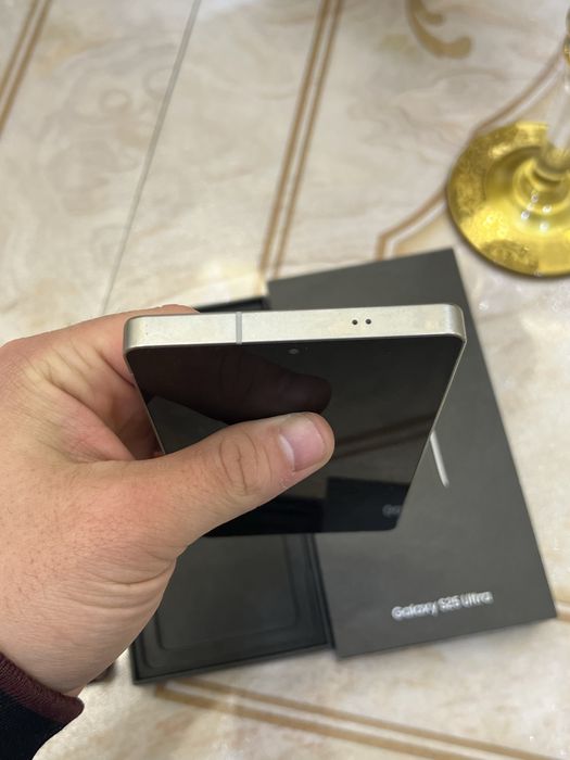 Samsung Galaxy S25 Ultra srochna