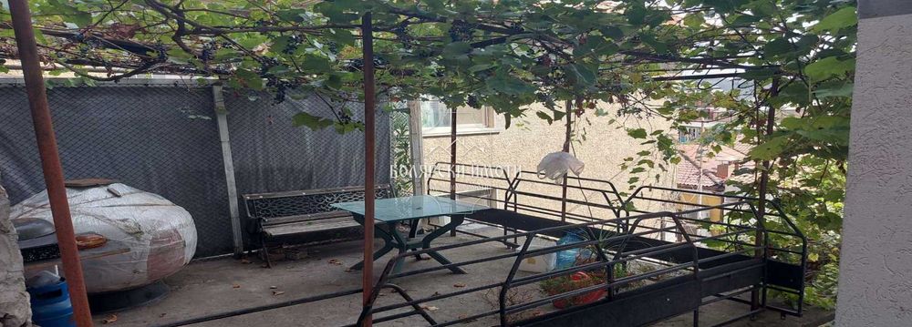 Продава се Етаж от къща в Велико Търново, Център - 134 кв.м за 1195 €/кв.м - Снимка #12