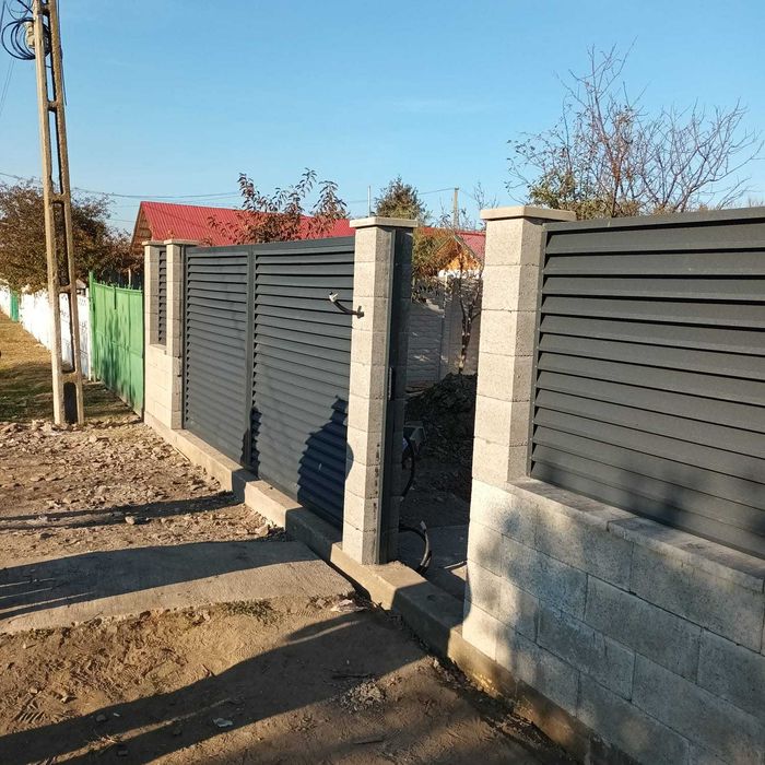 Construim garduri si porti din panouri stil jaluzele, sipca metalica, tabla cutata, BCA
