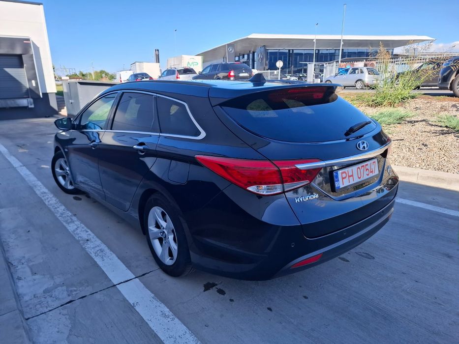 HYUNDAI i40 2012 — imagine 5