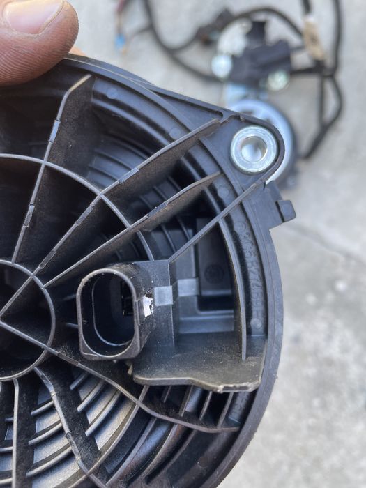 Emblema portbagaj VW passat CC golf 5 6 3c8 827 469 E