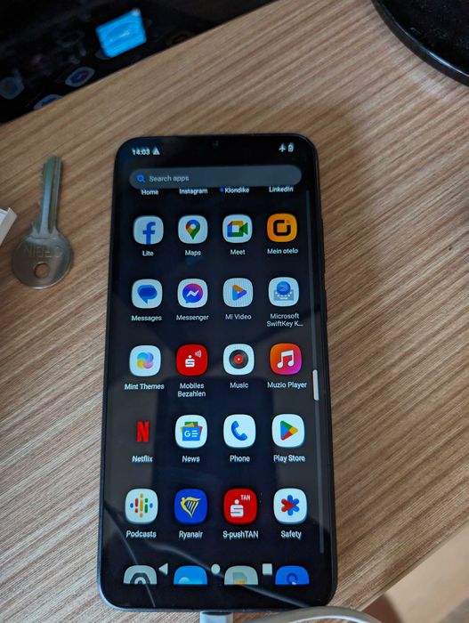 Xiomi Redmi A2 нов със Гаранция 1 година