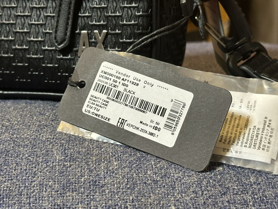 Барсетка Armani Exchange SS2025