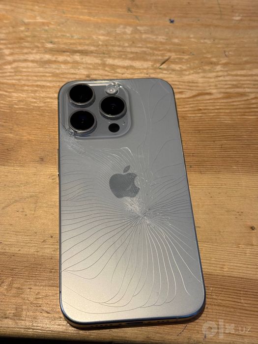 Iphone 15 pro с коробкой