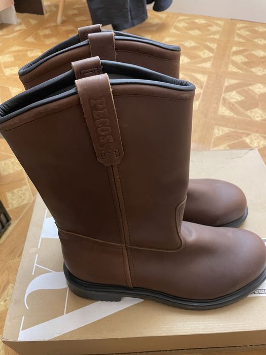 Продам сапоги Red wing