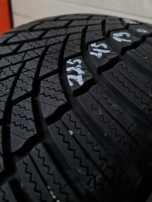 Зимни гуми 2 броя BRIDGESTONE Blizzak LM005 225 45 R19 дот 3721