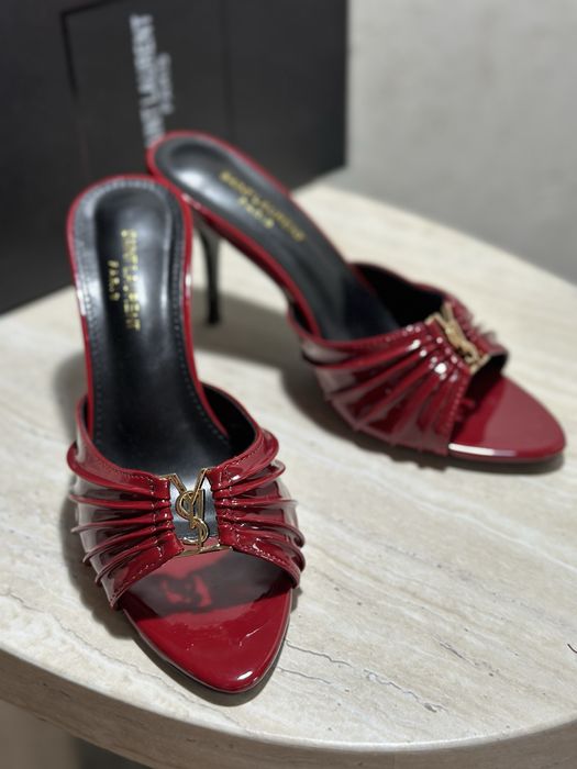 Обувки на висок ток Saint Laurent YSL