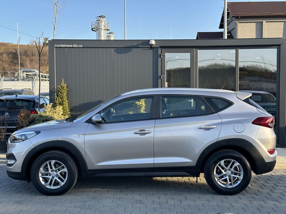 Hyundai Tucson 1.7 CRDi 2017 | rate | garantie 12 luni