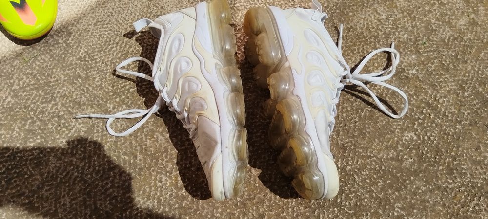 Adidas, nike маратонки