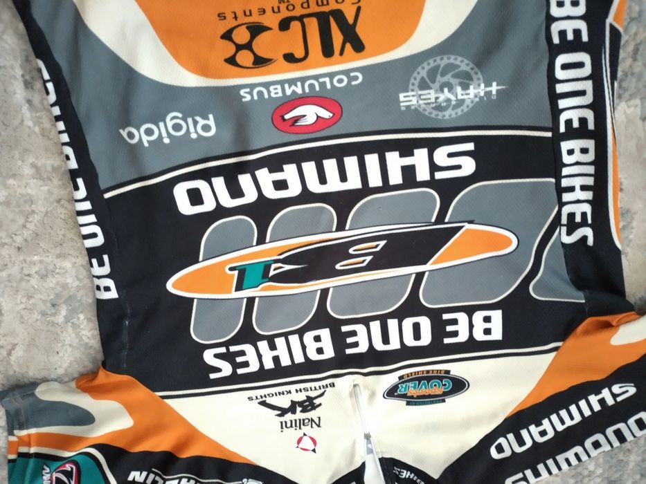 Спортна тениска за колоездене