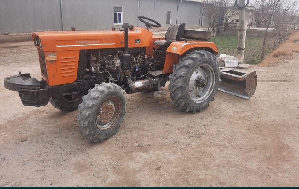 Chimgan 304 traktori sotiladi