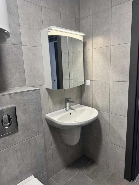 Дава се под наем Двустаен апартамент в Варна, Цветен квартал - 60 кв.м за 450 € - Снимка #7