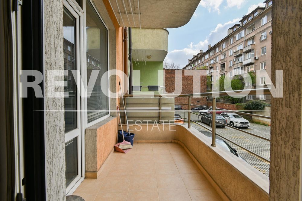 Дава се под наем Двустаен апартамент в София, Зона Б-18 - 67 кв.м за 598.23 € - Снимка #9