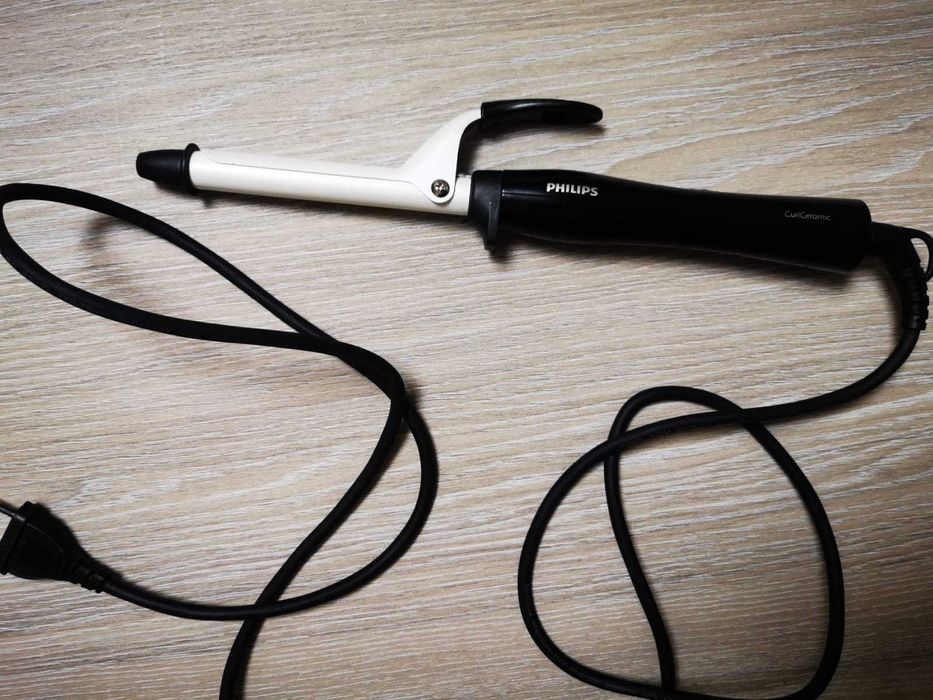 Ondulator de păr Philips StyleCare Essential