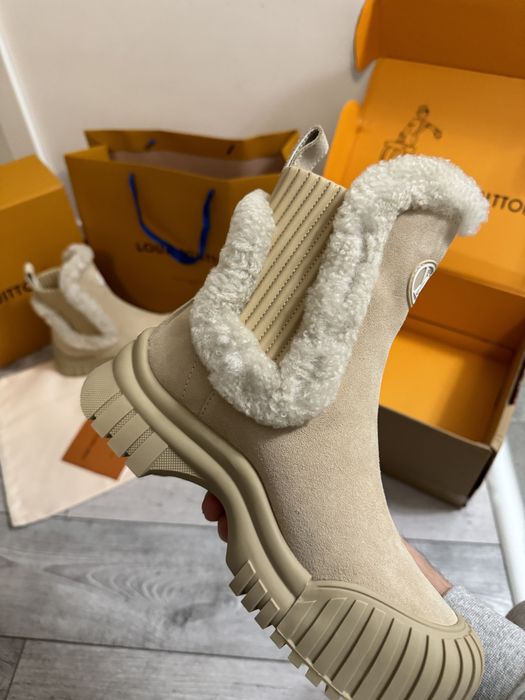 IN STOC | Ghete Louis Vuitton Premium