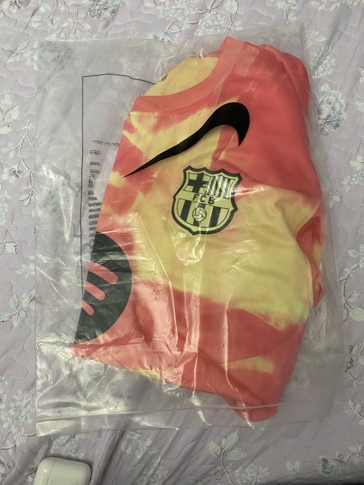 Продаю футболку!!!