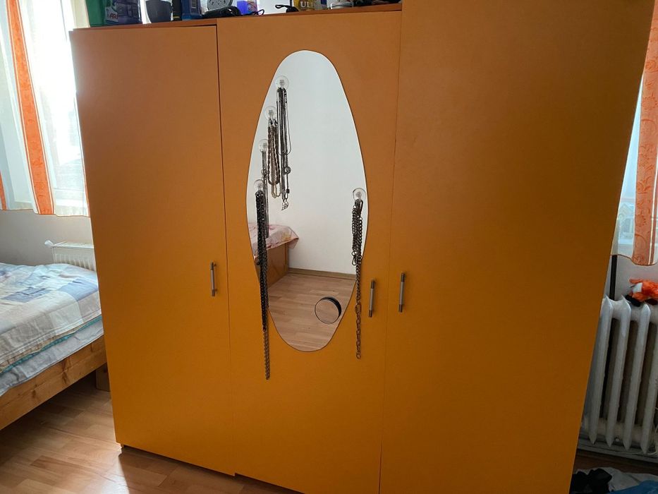 Chirie tatarasi ( casa podul de fier)