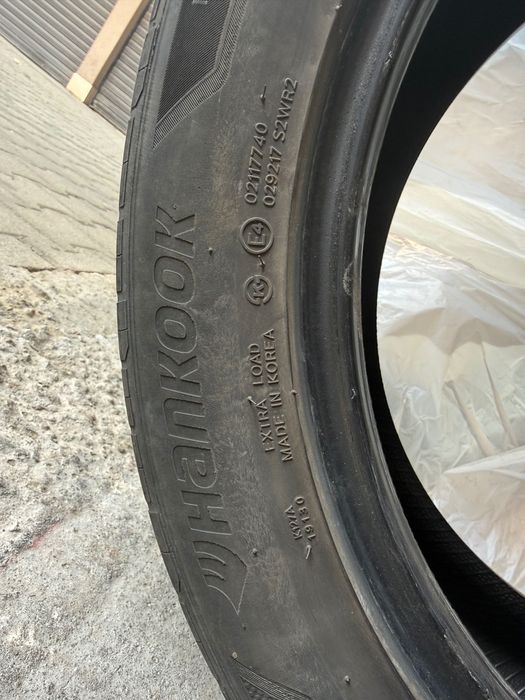 Продавам летни гуми 235 / 50 / 19