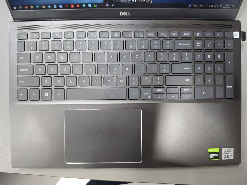 Dell Vostro i7-10750h gtx-1650ti