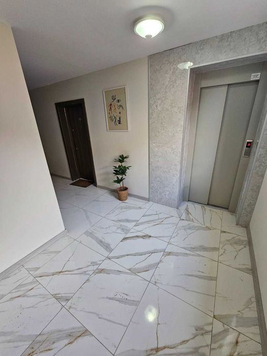 Тристаен апартамент