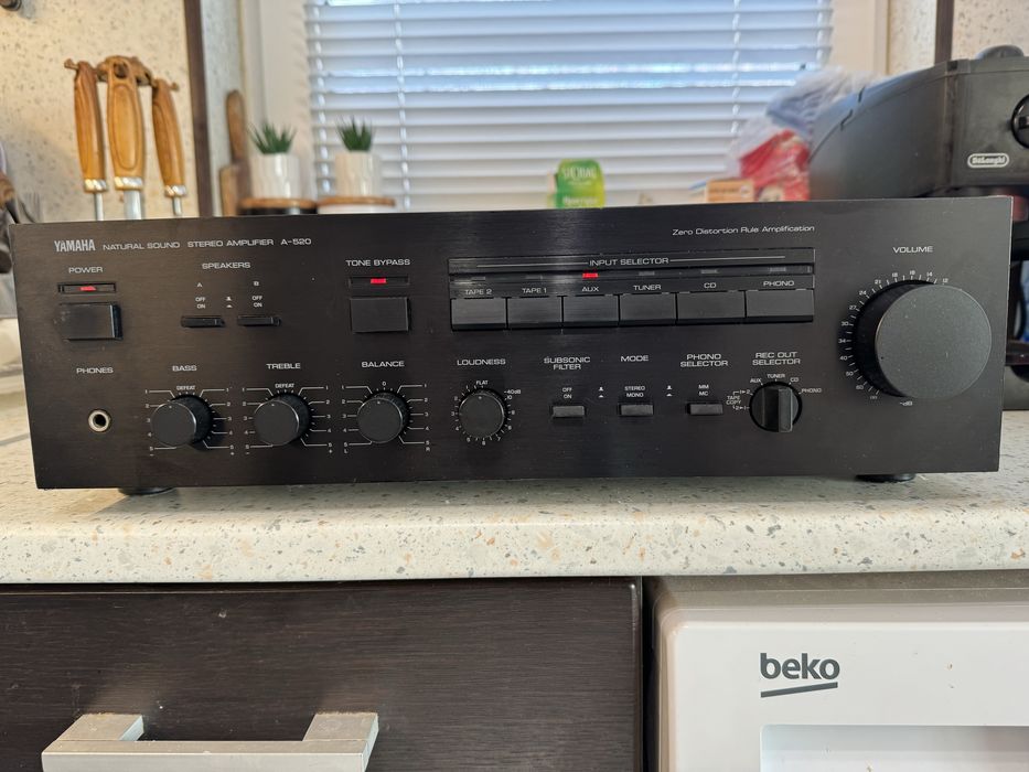 Yamaha A-520 стерео