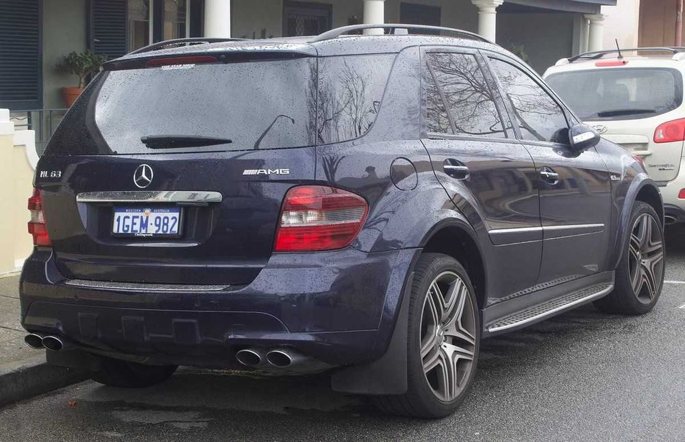 Алуминиеви степенки за Mercedes-Benz ML W164 05-11