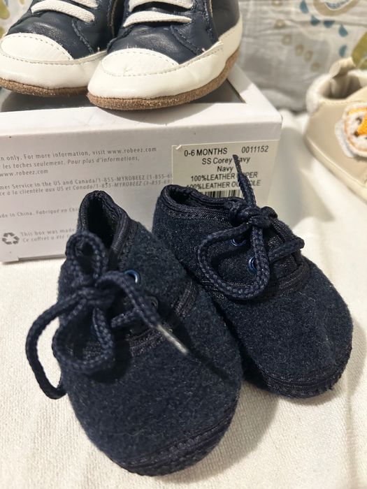 Лот бебешки обувки 0-6 м.