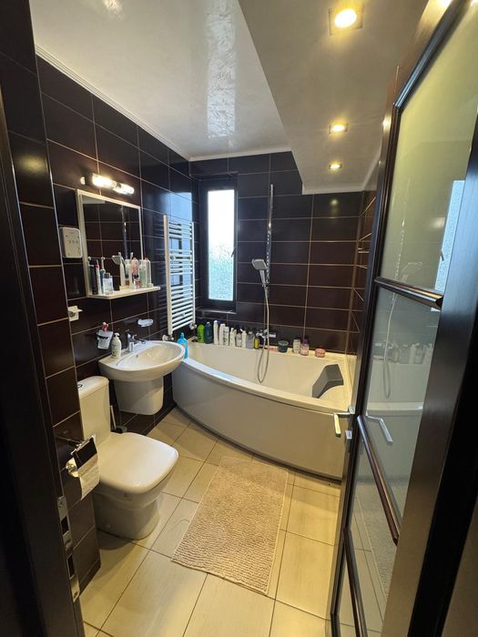 Apartament de vânzare