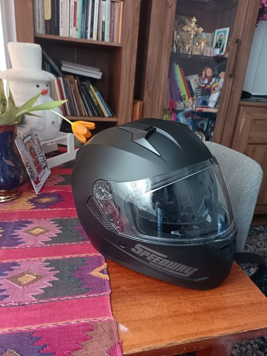 Cască moto de vânzare