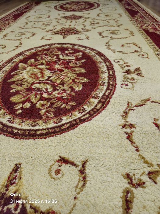 Продам натуральный ковёр