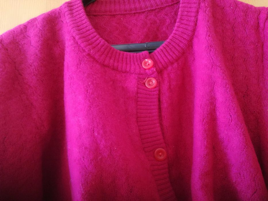 Нови детски пуловери и жилетки за момиче , ръст 123-128 см