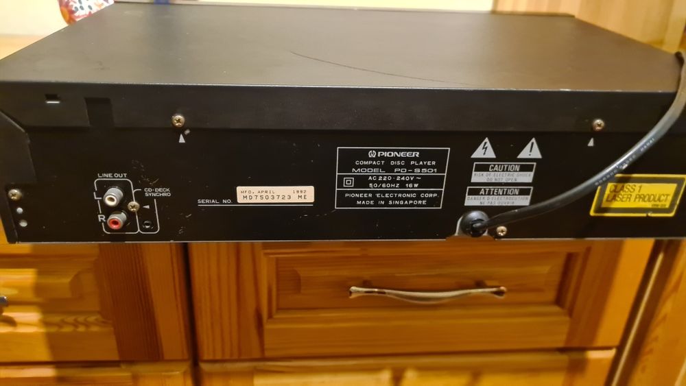 Продавам CD player PIONEER PD-S501