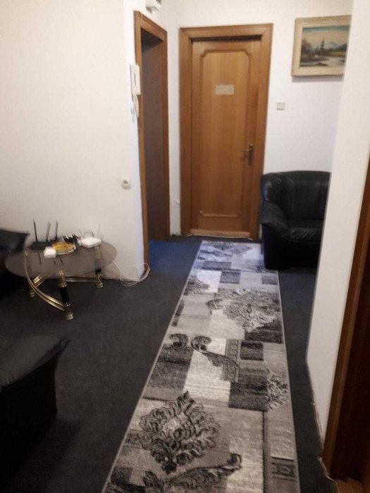 Inchiriez apartament 3 camere , mobilat și utilat, confort 1, ultracentral