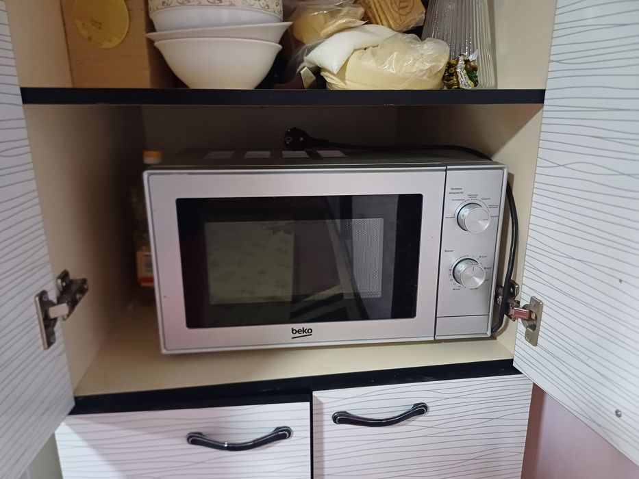 Продается микроволновка BEKO