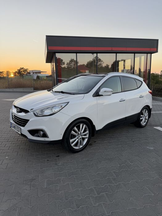 Hyundai ix35 4x4 2.0 CRDI 184cp An 2012 Automat