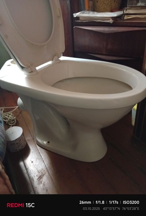 Продам унитаз без бочка