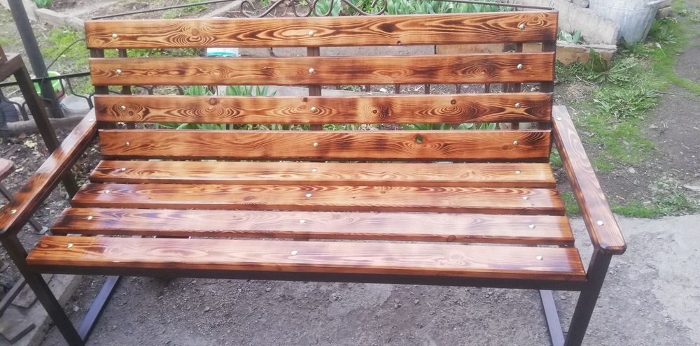 Продам лавочку для сада или огорода.