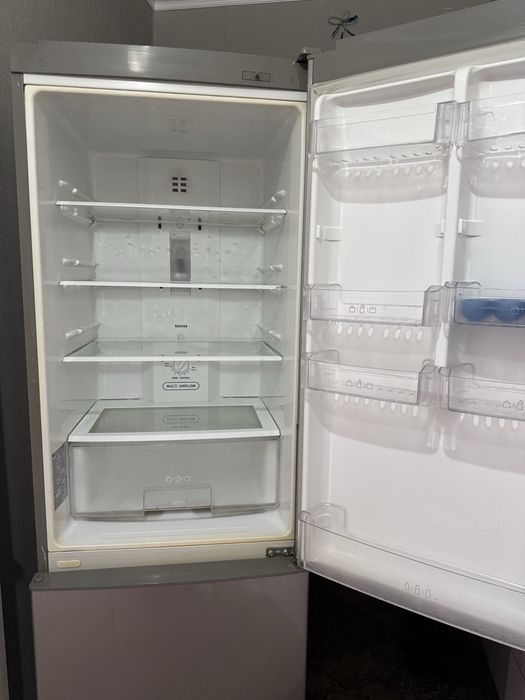 Холодильник LG б/у