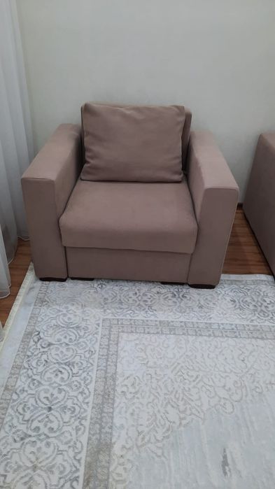 Продам диван +2 кресла