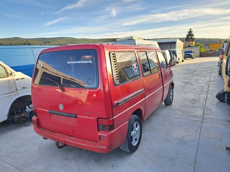 Фолксваген Т4 VW Transporter T4 2.5 TDI  САМО НА ЧАСТИ
