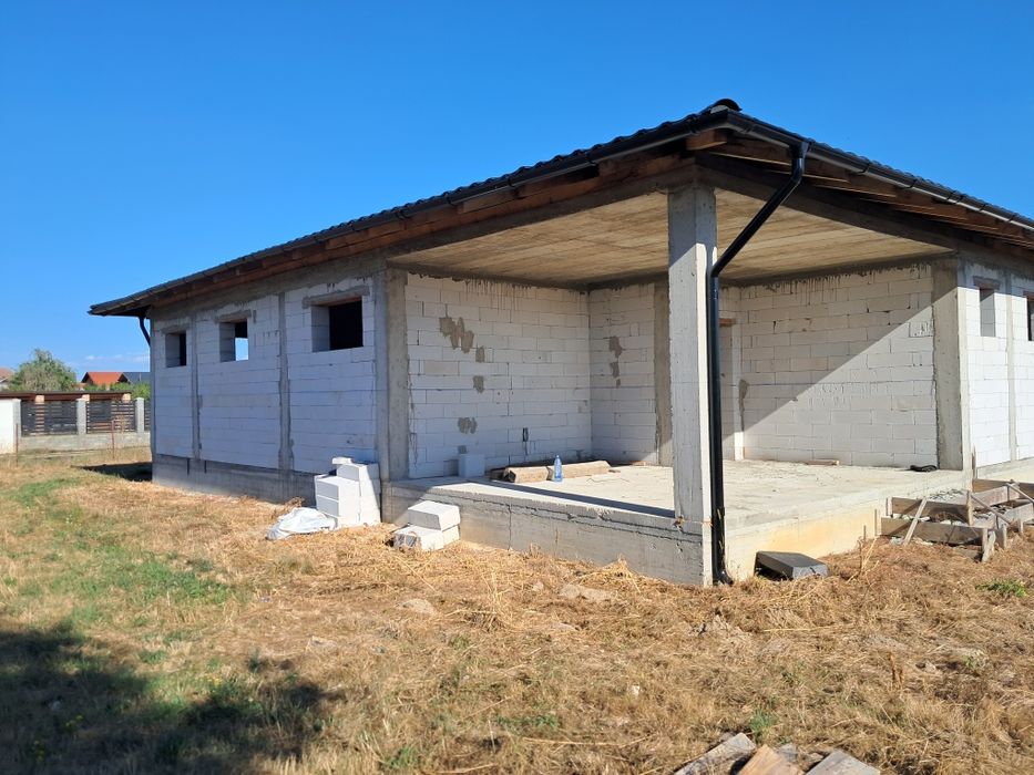 Casă în Cionchesti