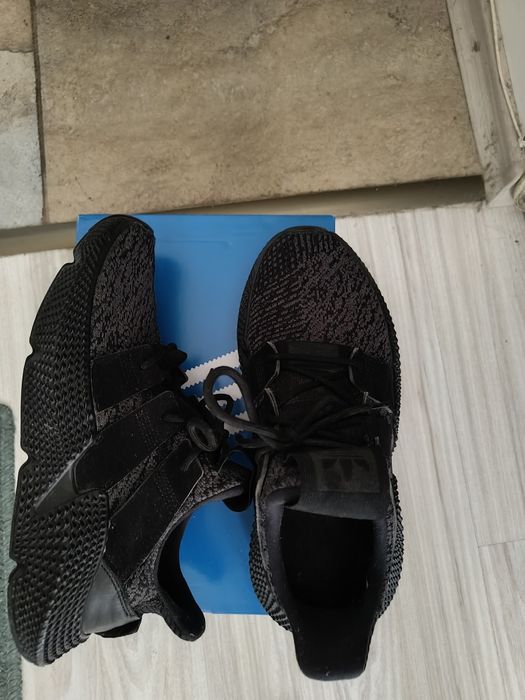 AdidasProphere tripple black