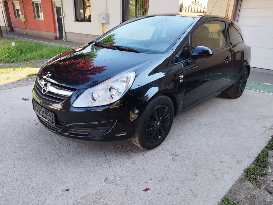 Opel Corsa 1.4i cu 87 cp,an 2012,euro 5,incalzire volan si scaune
