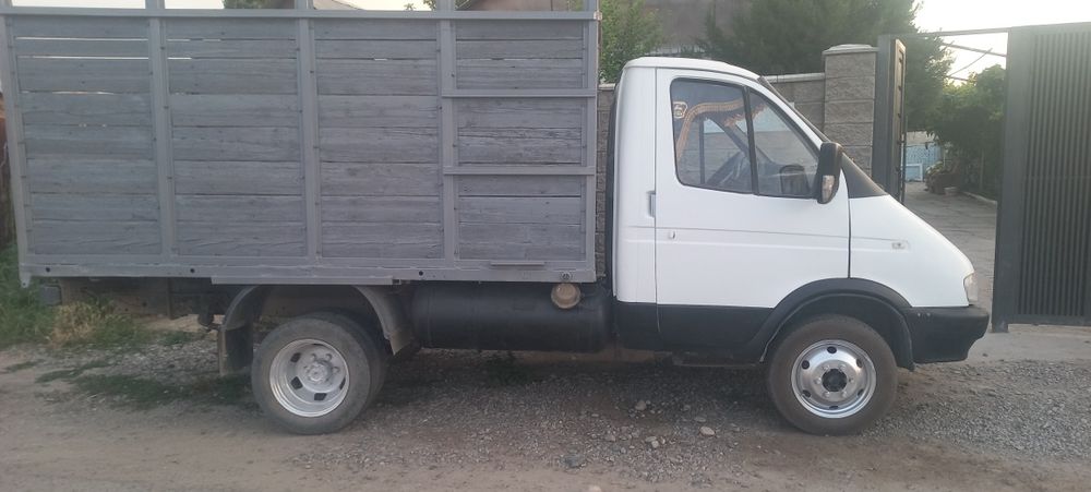 Газель  бортовой сатылады