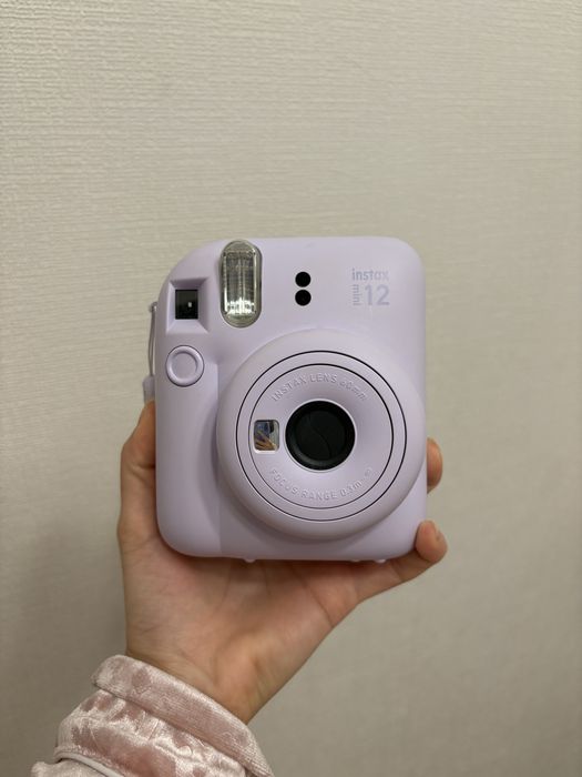 instax mini 12, б/у