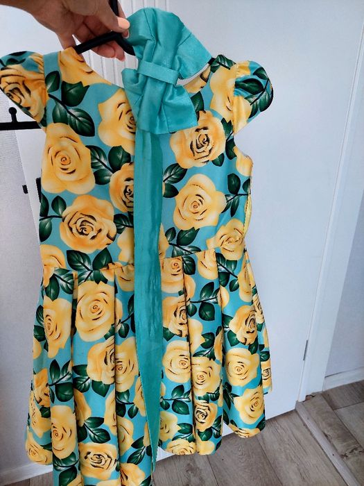 Продам ,каждая вещь по 3000тг