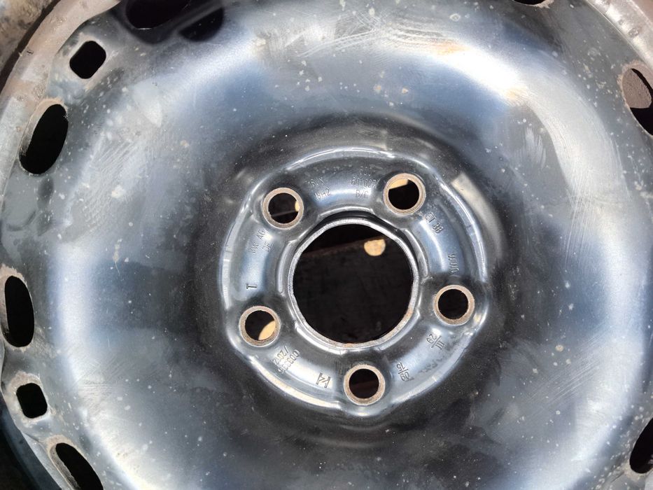 15 цола 5 х 100 мм Фолксваген / Шкода / Ауди - 6 Инча / ЕТ 38